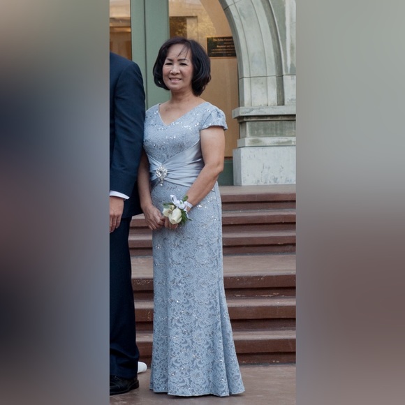 Mother of the Bride Silver Gray Dress - Picture 5 of 5